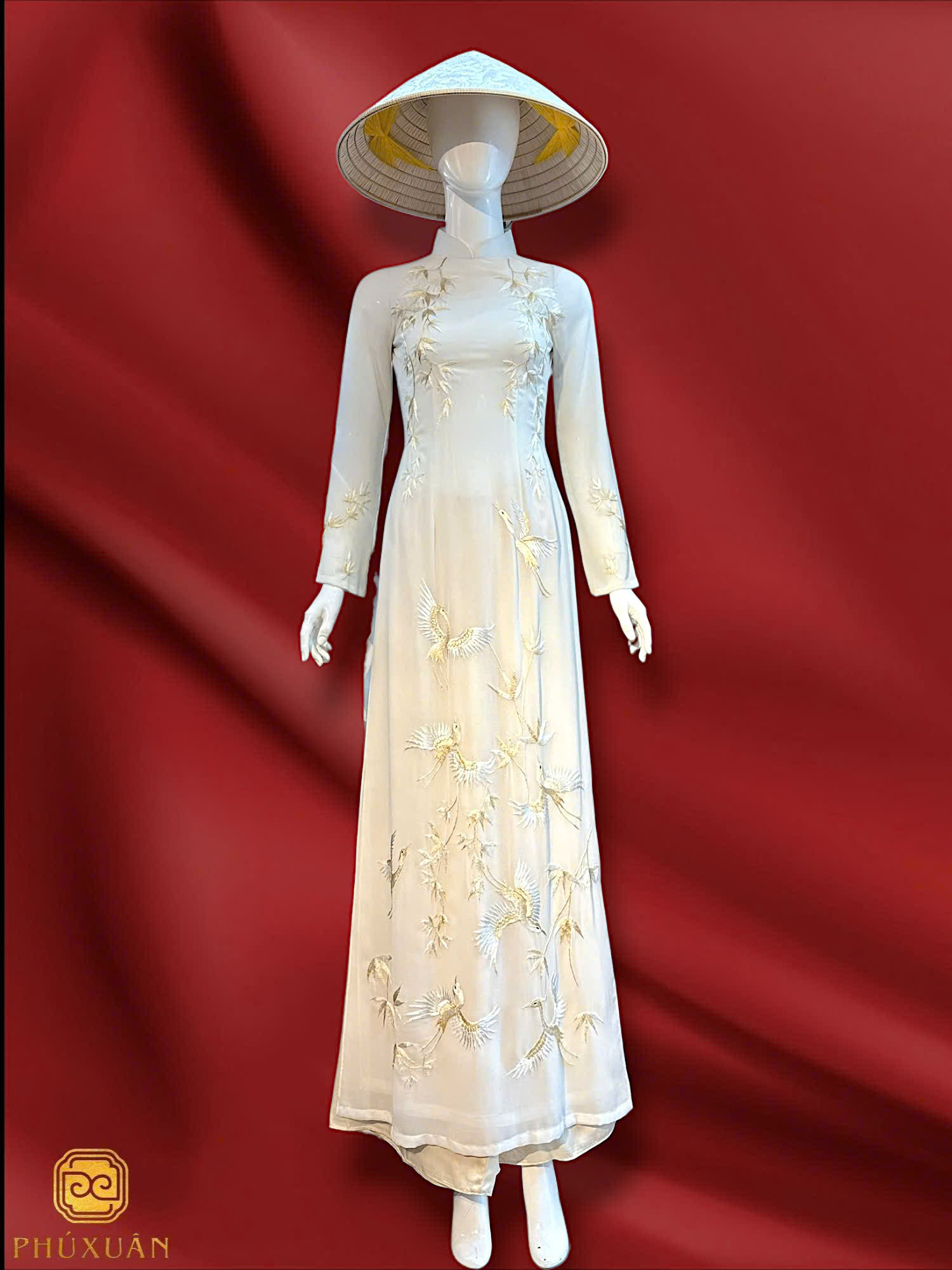 HOÀNG HẠT