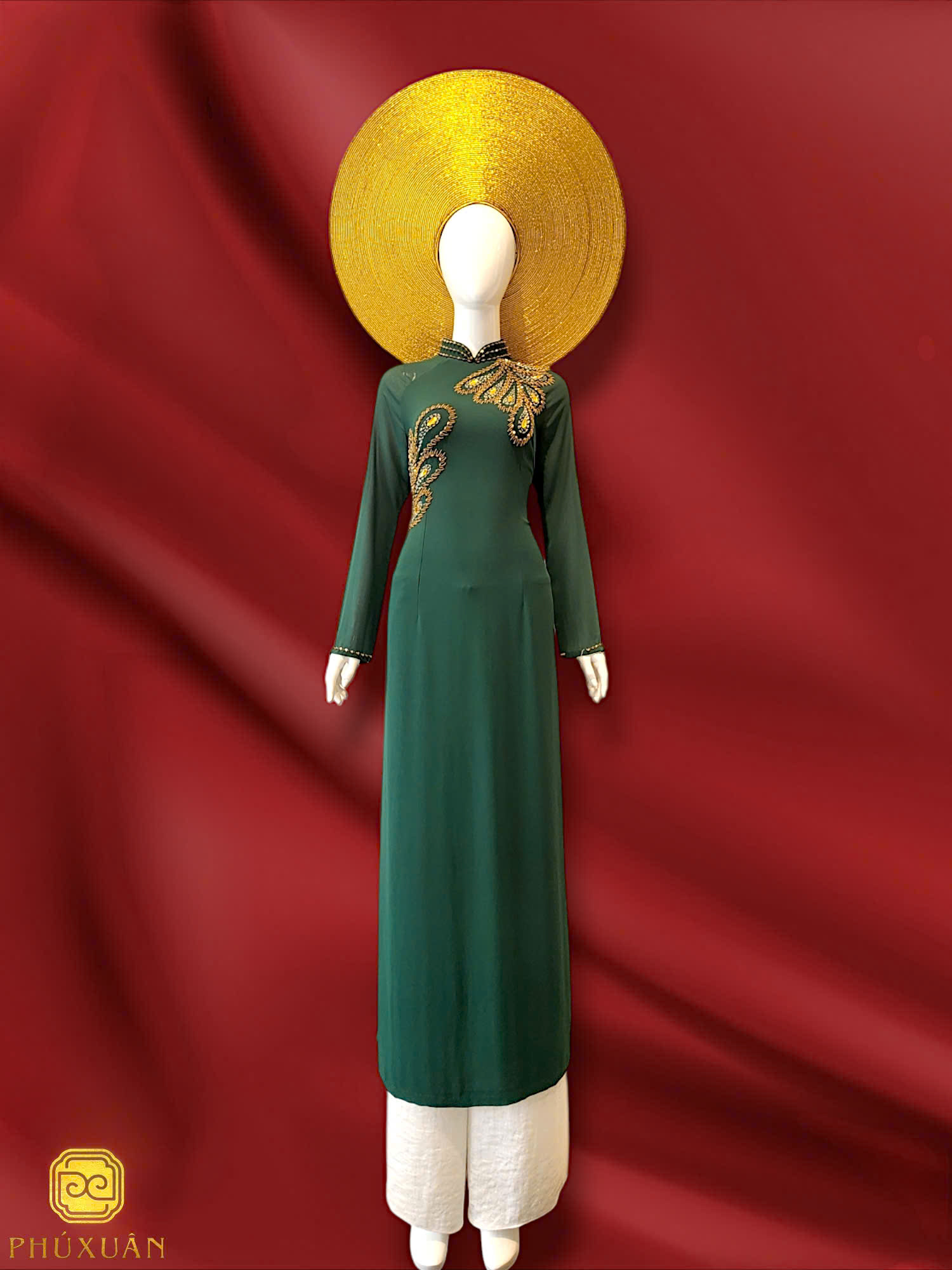 VŨ NGÂN